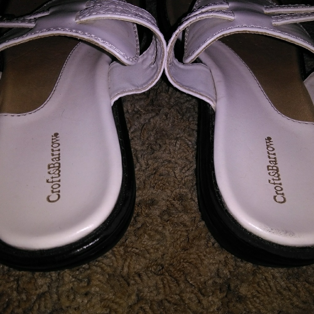 Sandals - Picture 5 of 7